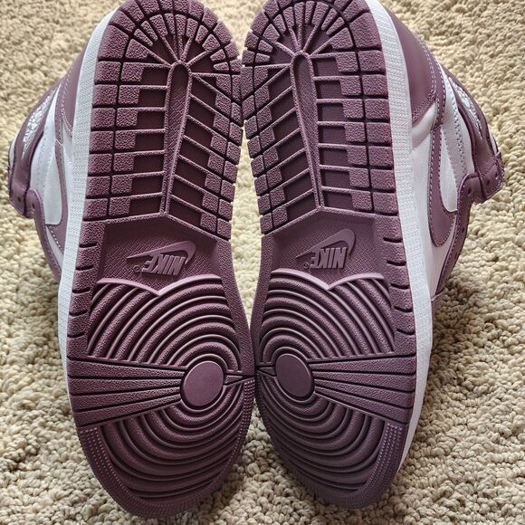 Air Jordan 1 Retro OG High Mauve Brand New Sz 9.5 - Picture 7 of 10